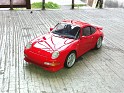 1:18 UT Models Porsche 911/993 Carrera RS 1997 Rojo